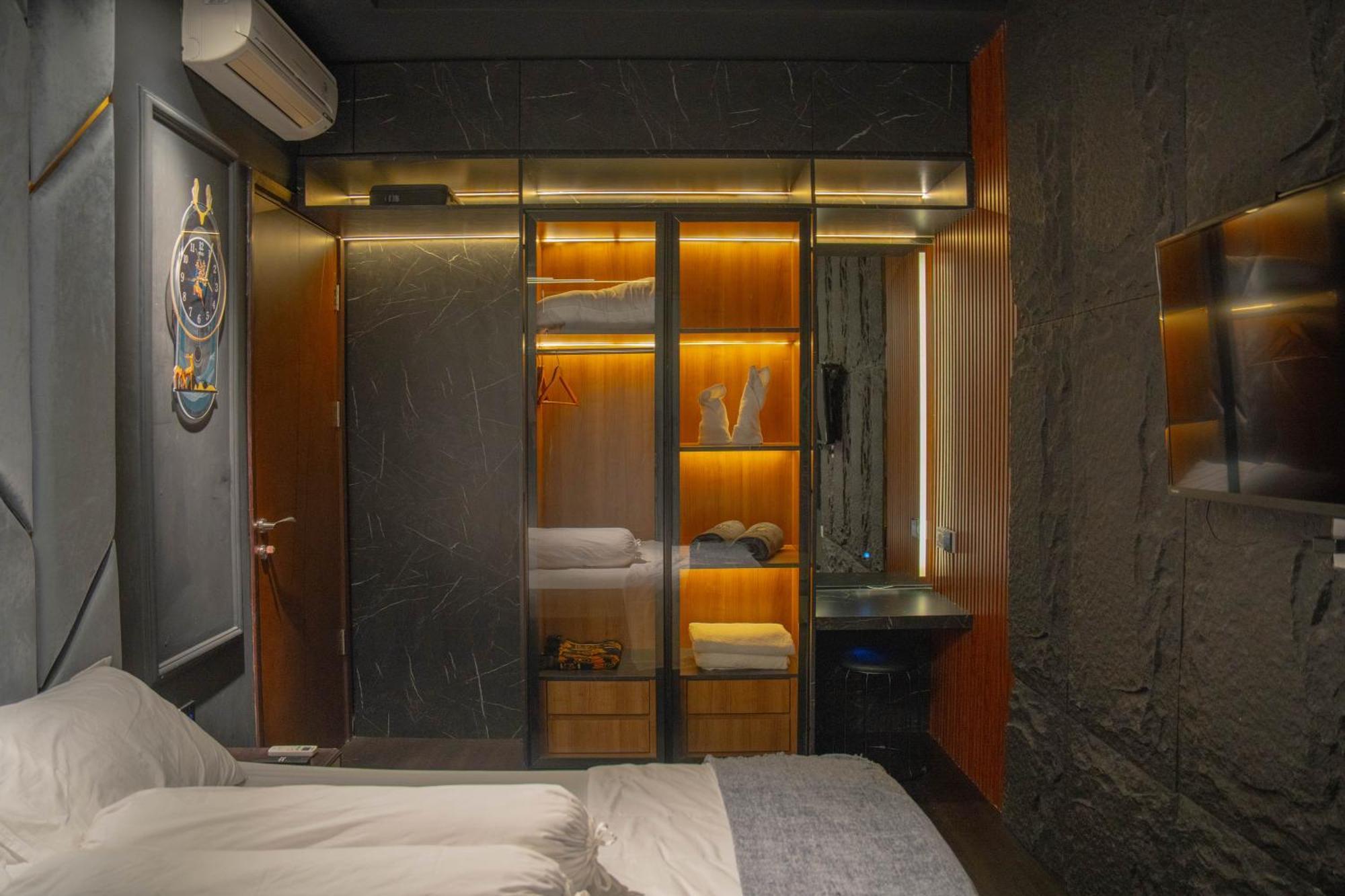 Apartemen Borneo Bay - Ah Indonesia